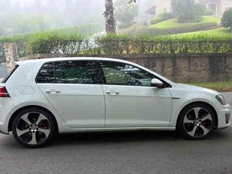 VW Golf GTI: foto original do anúncio